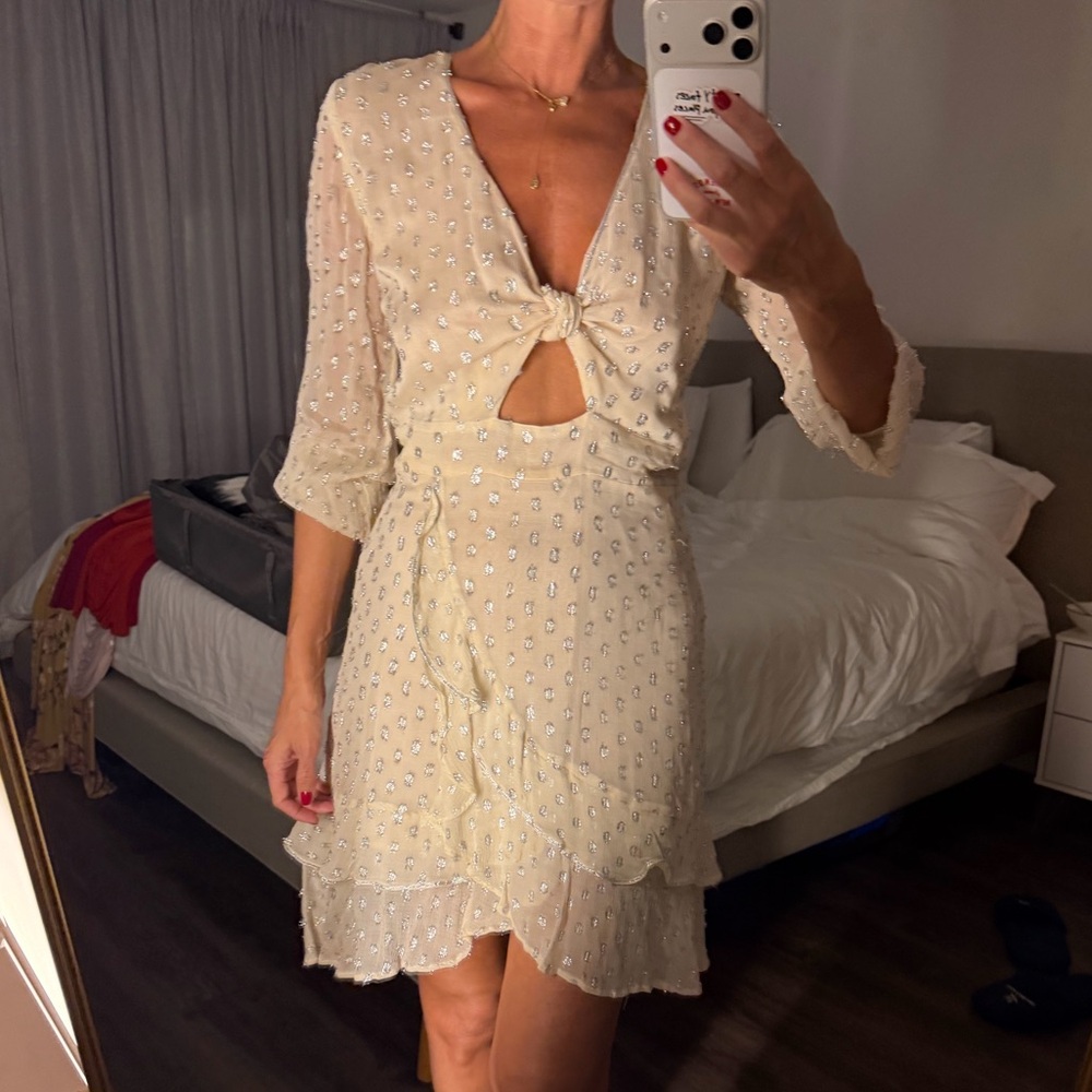 Chic Cream Mini Dress with Subtle Patterns